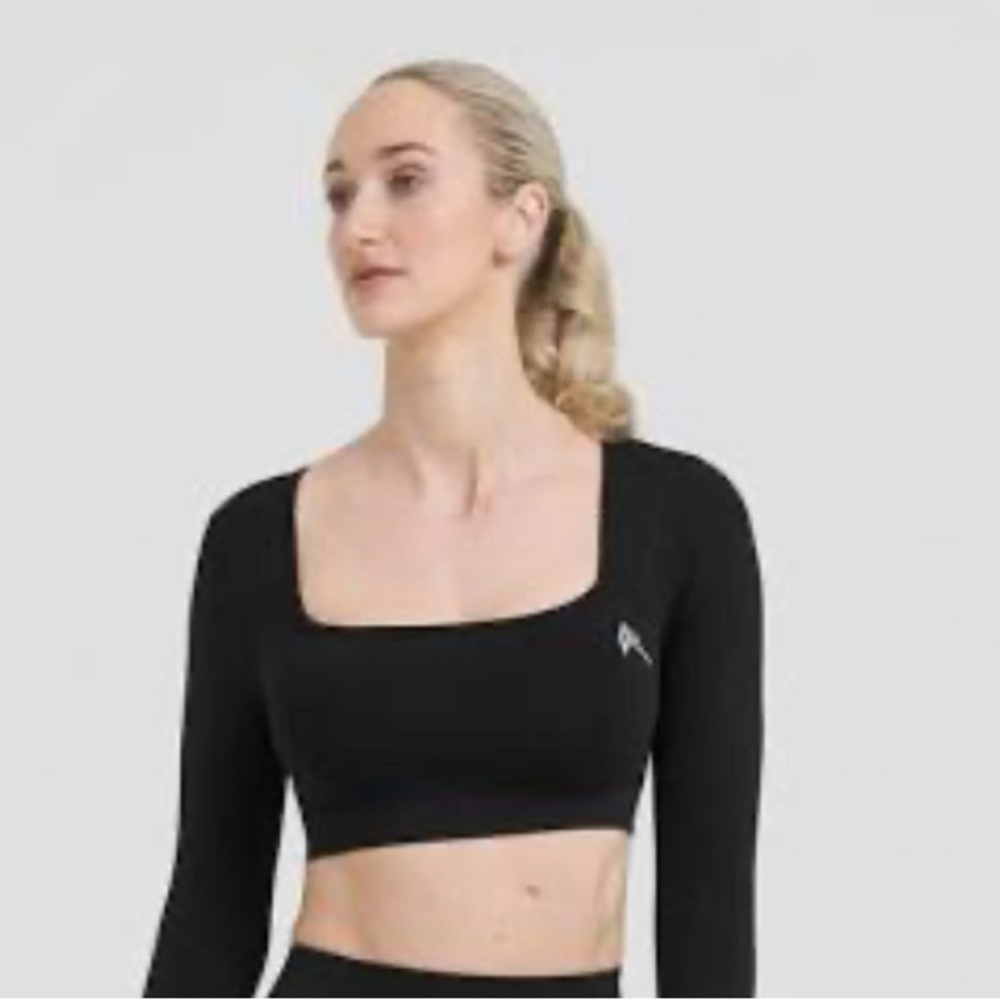 Oner Active Long Sleeve Crop Top - Small (worn once)